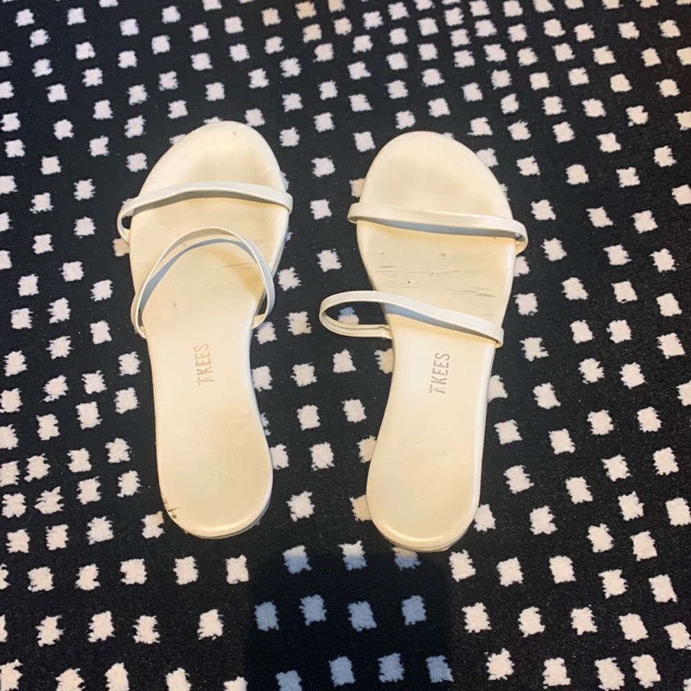Tkee sandals 